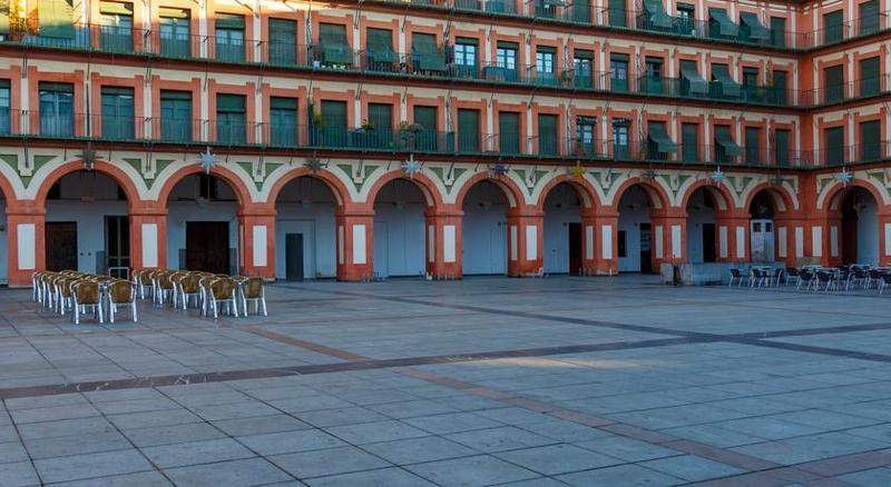 Turísticos Duque De Hornachuelos
