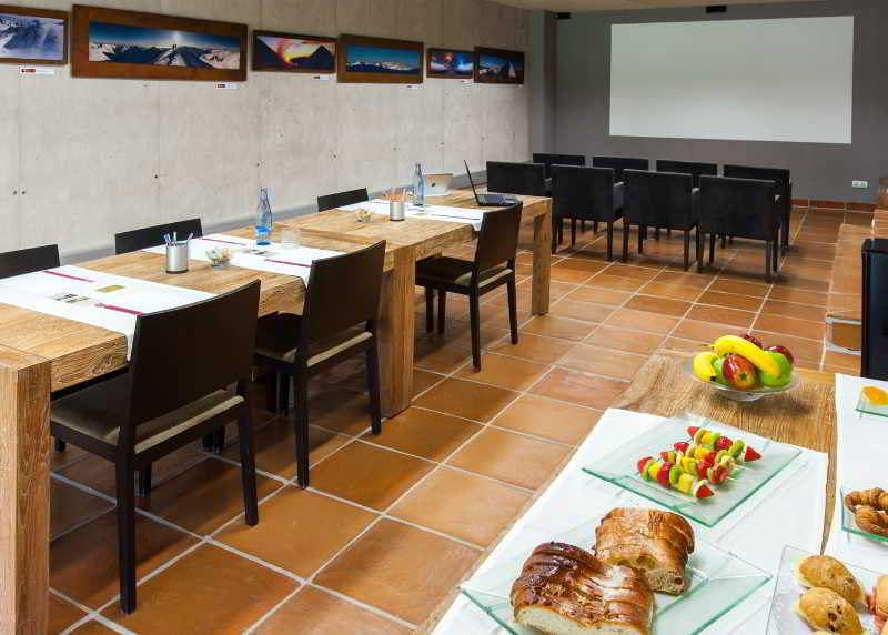 Hotel Rural-spa Resguard Dels Vents Ribes De Freser