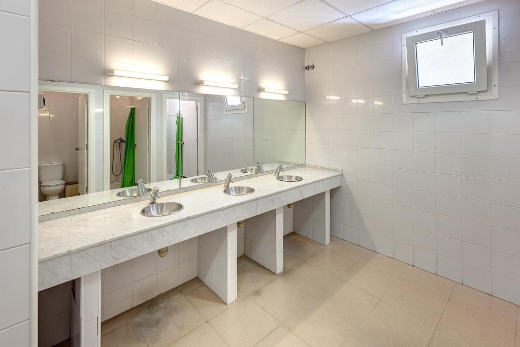 Hostel Montsec-mur
