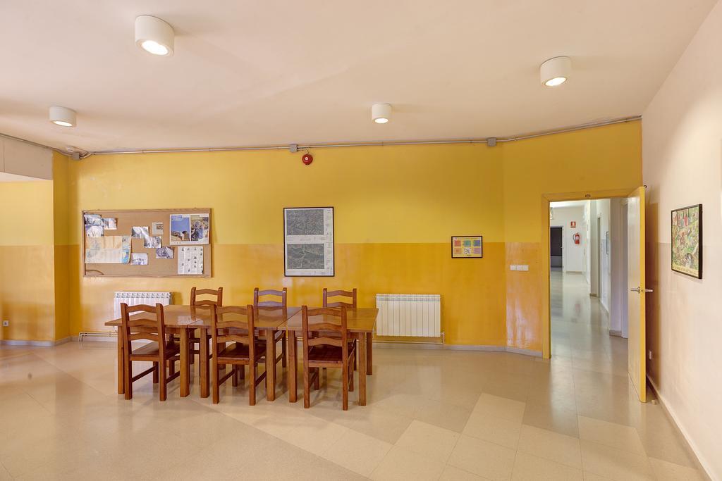 Hostel Montsec-mur *