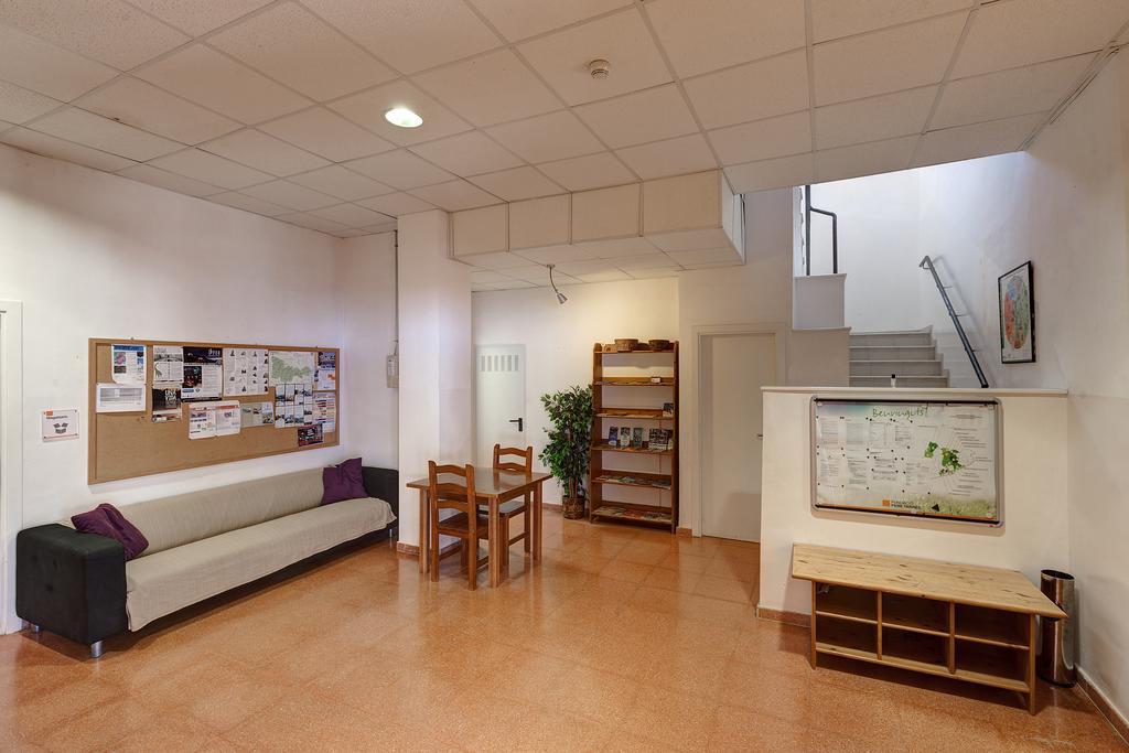 Hostel Montsec-mur Guardia de Tremp