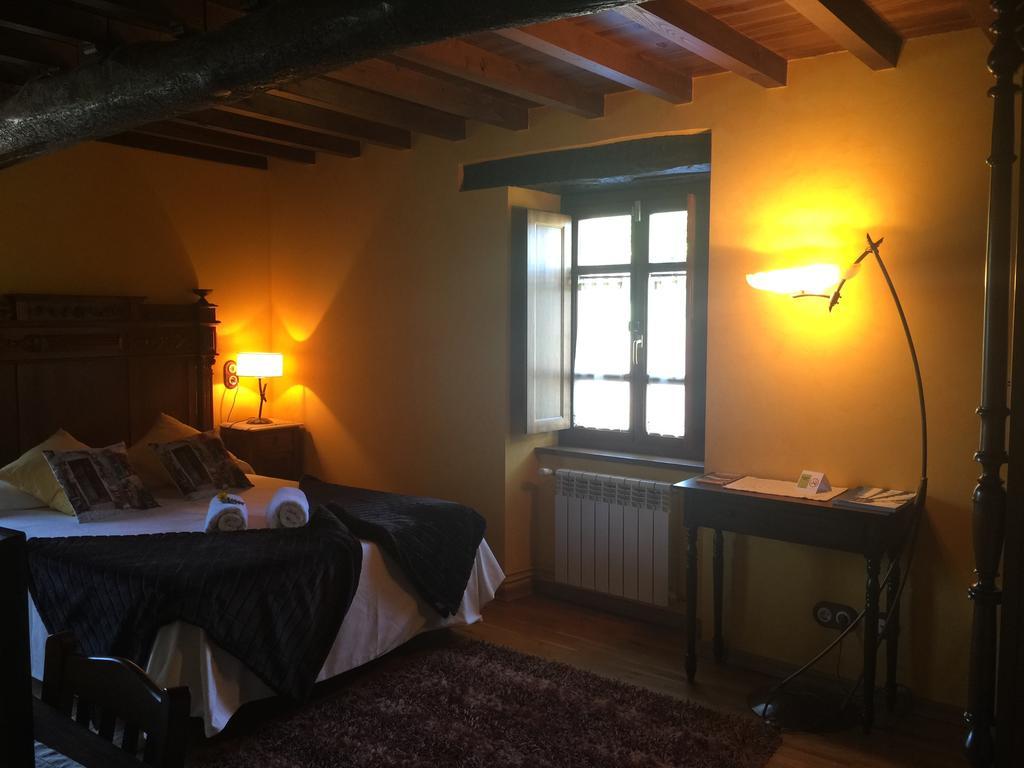 Country house Os Tres Teixos San Acisclo