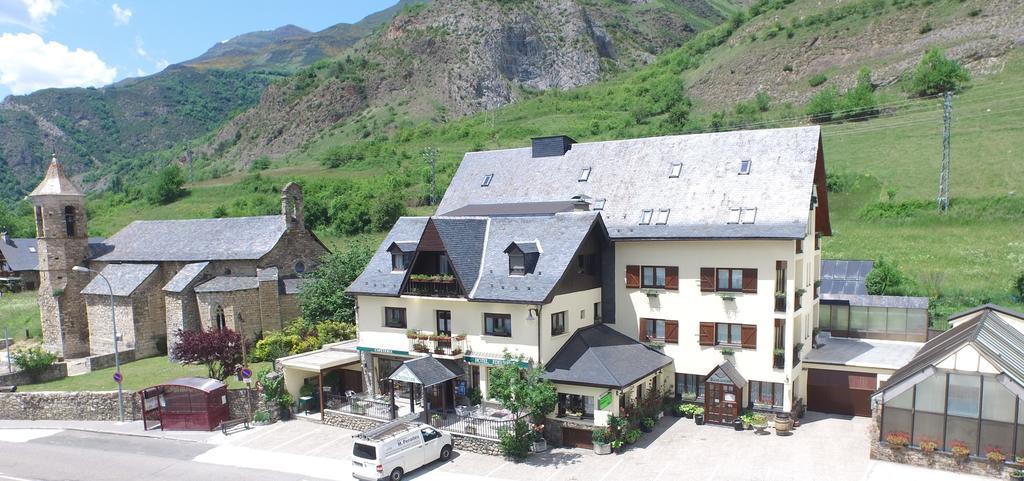 Edelweiss Hotel Arties