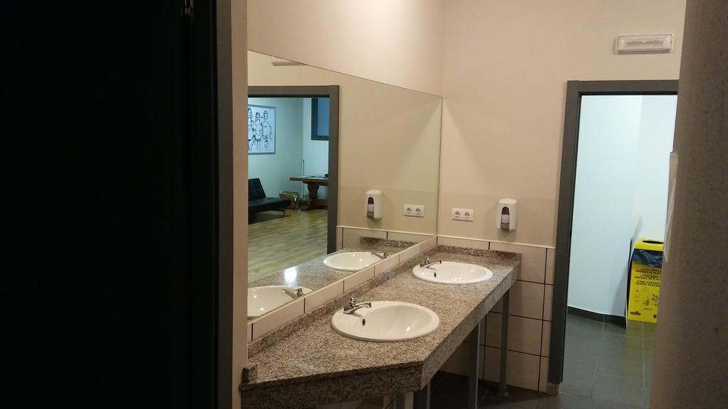 Hostal Alma Del Camino - Rooms&albergue