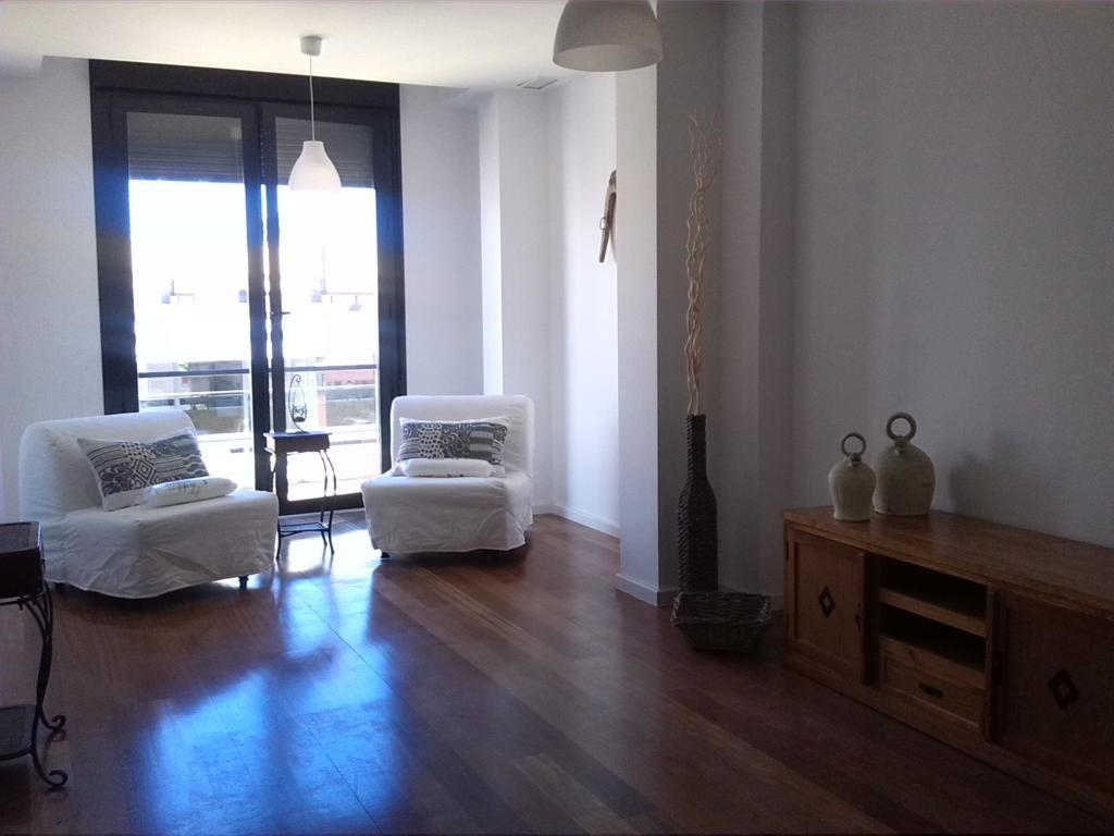- Abad Apartamento Alicante