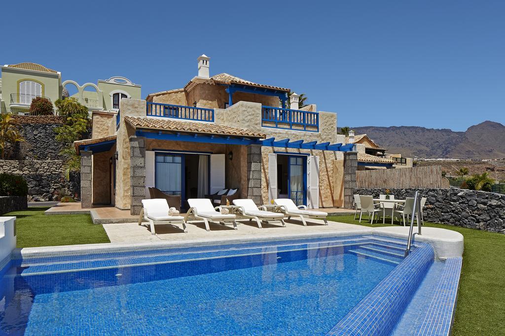 María Hotel