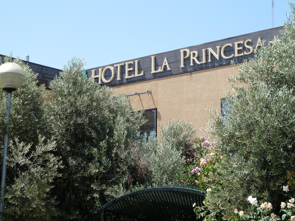 Checkin La Princesa Hotel