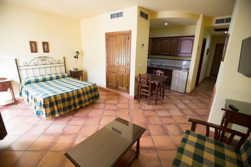 Hotel Puerta De La 4*