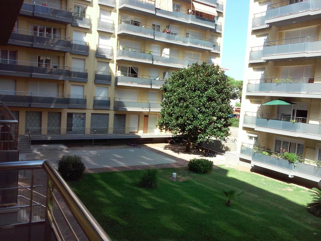 Montserrat Apartment *