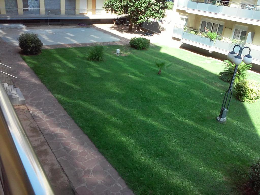 Montserrat Apartment