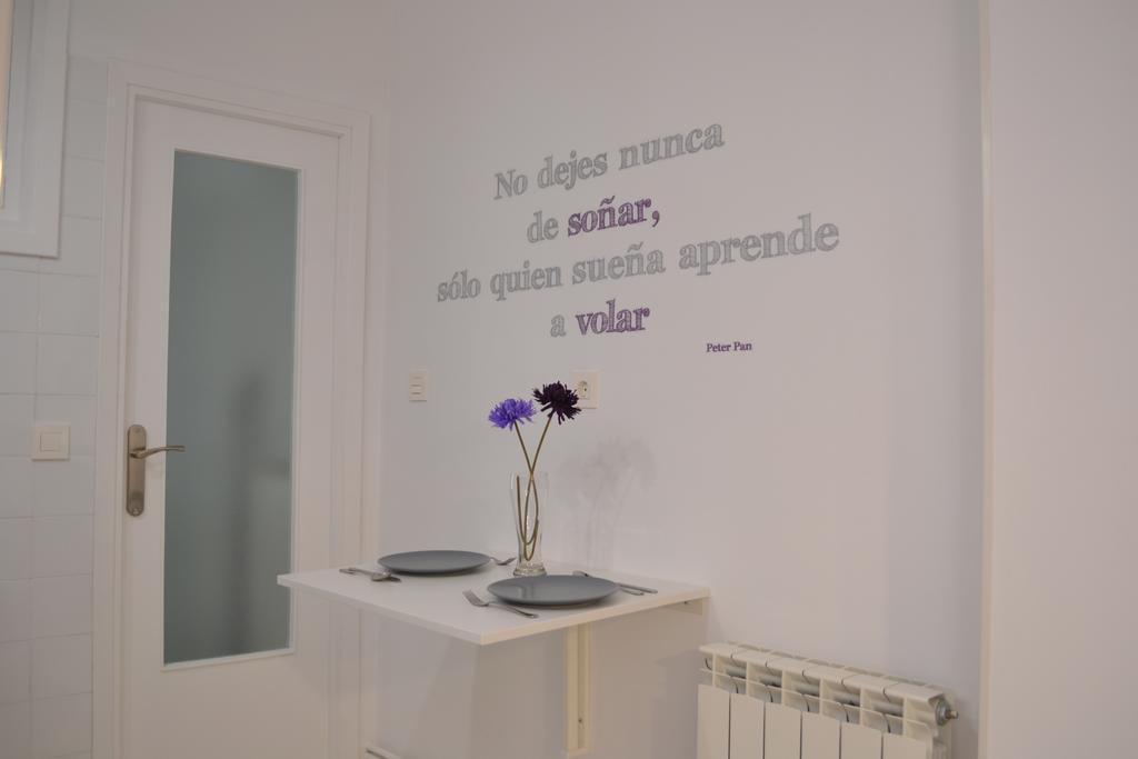Minimal Apartment Tudela