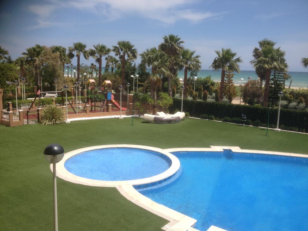 Laterales Con Vistas Al Mar - Primera Linea - Urb. Marina D'or Apartamento *