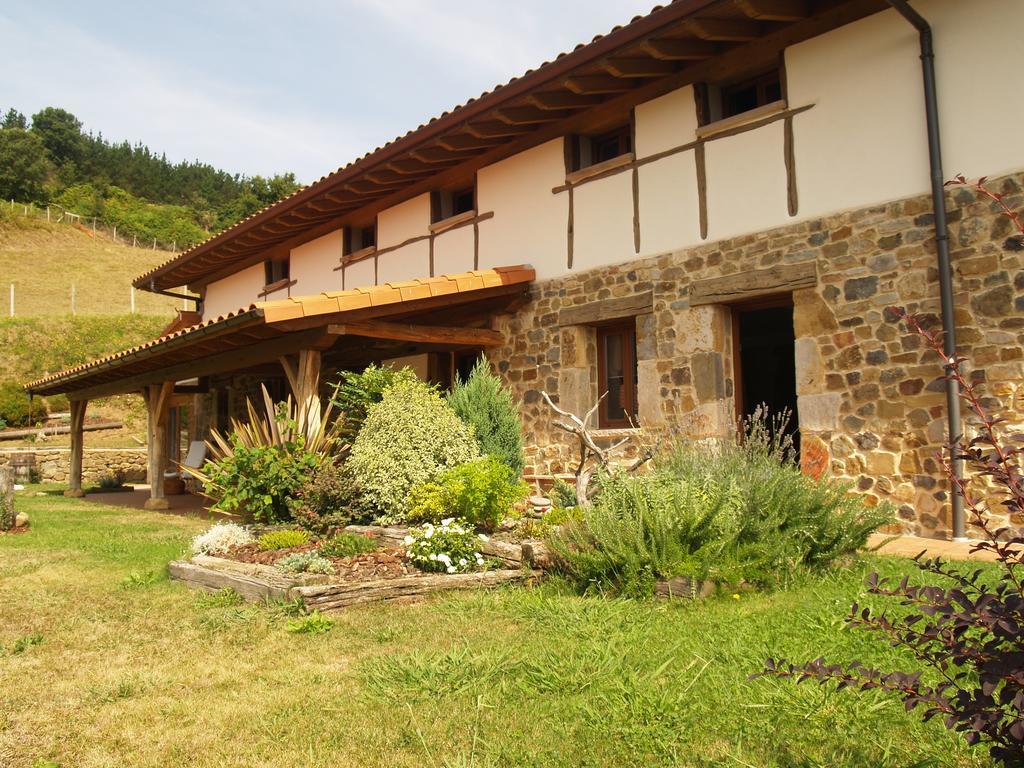 Apartamento Etxekone Guernica y Luno