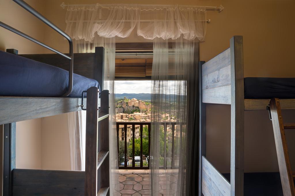 Hostel Rural De Guara *