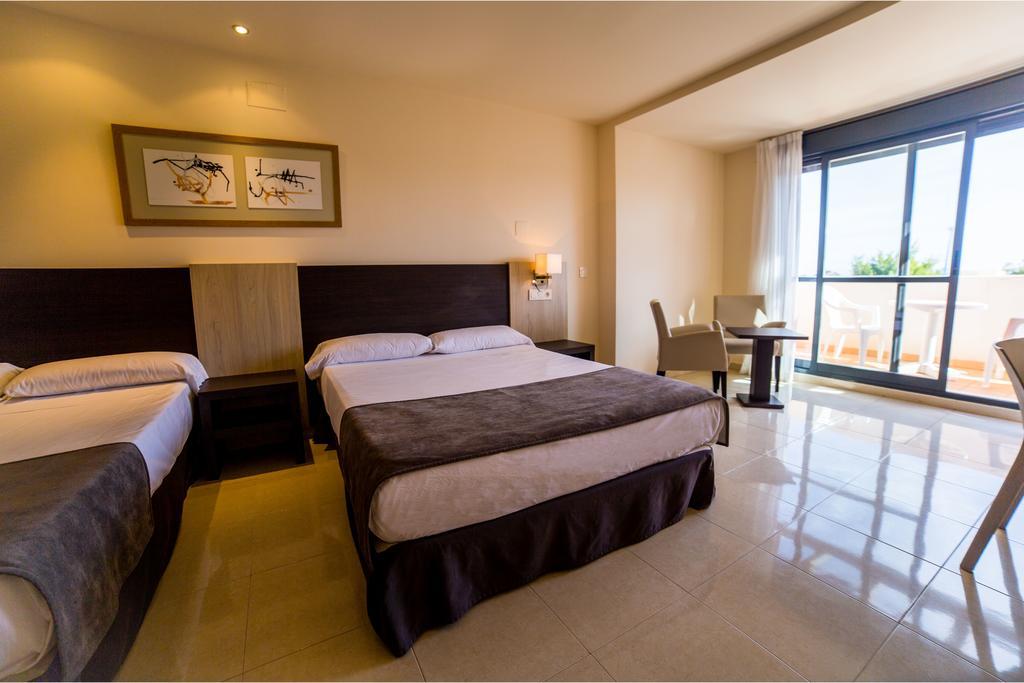 Hotel Adaria 4*