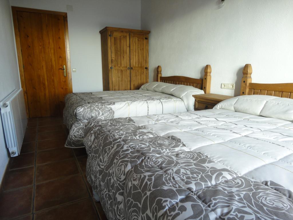 Country house La Cabanya De Cal Forn De Serrat *