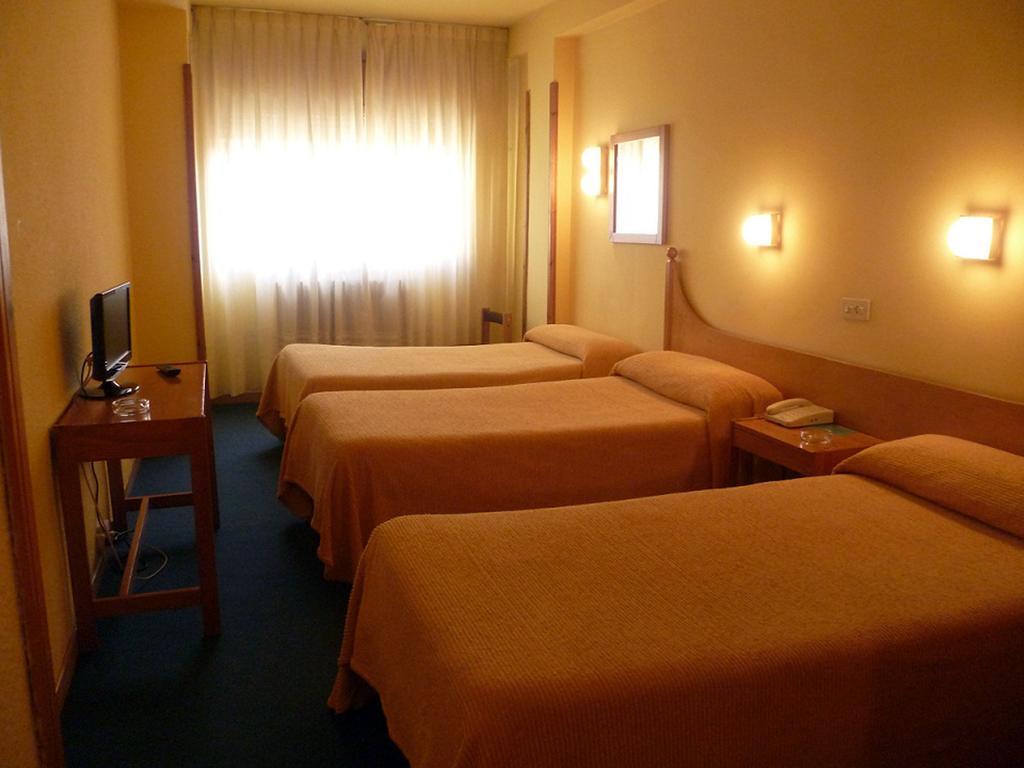 Hotel Pradas 2*