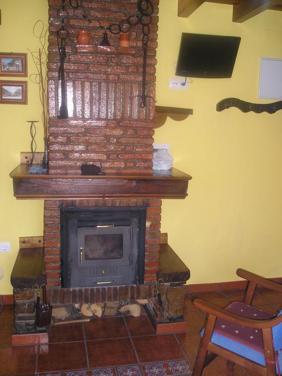 Villa Chalet Turistico El Alamo Arguebanes