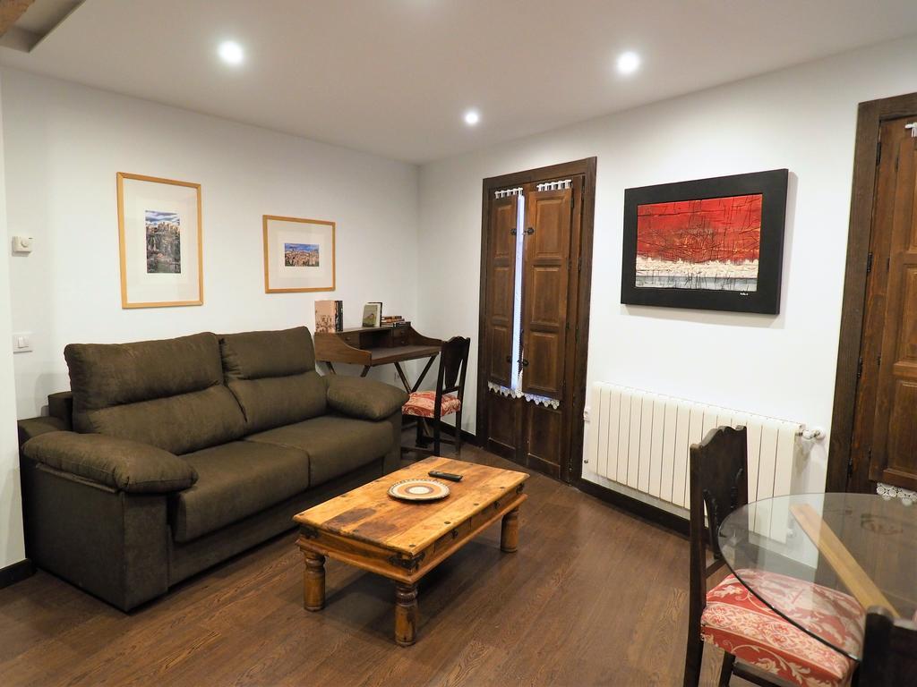 1177 Apartment *