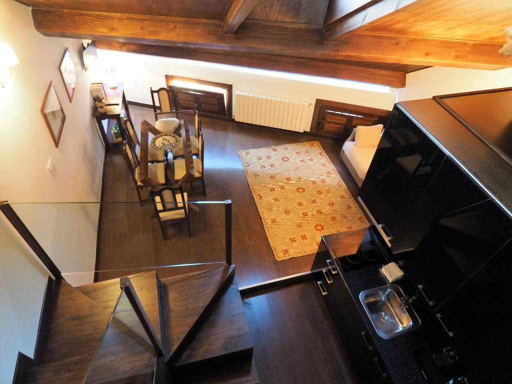 1177 Apartment *