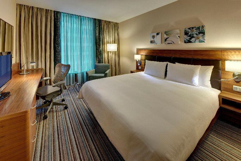 Hilton Garden