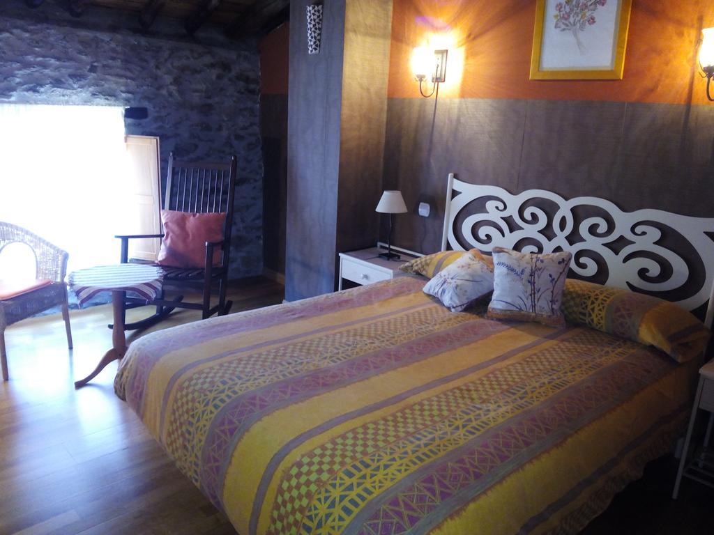 Casa Rural Pajaro Bobo Country house Bustares