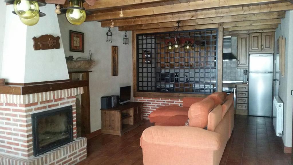 Holiday home El Castano Navalguijo