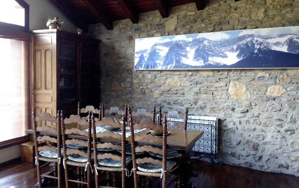 Chalet Casa Rural Al Prineu *