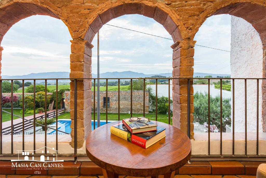 Country house Masia Canyes & *