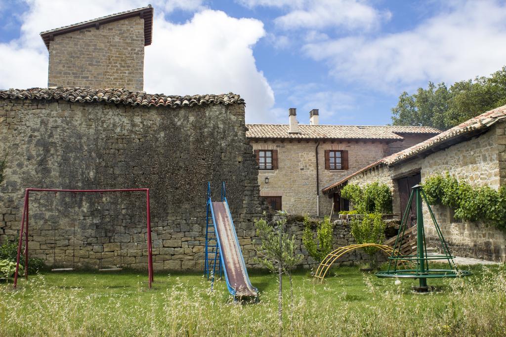 Palacio I Y Palacio Ii *