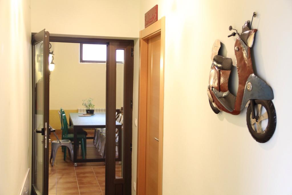 El De Herrera Hostal *