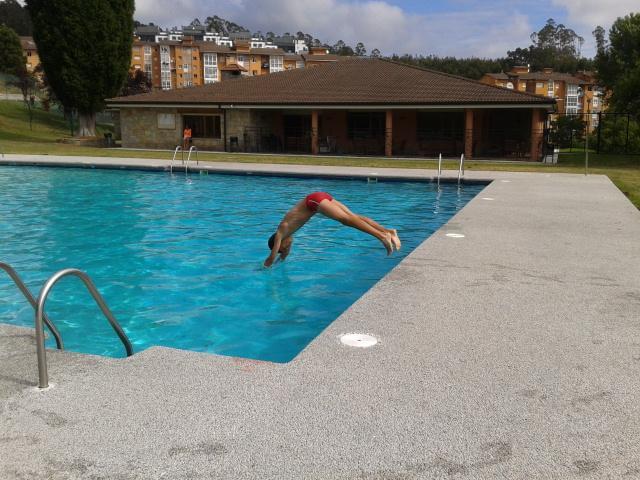 Viveiro, Terraza Grande, 2 2 Banos, Piscinas, Parking, Tenis, Club Social
