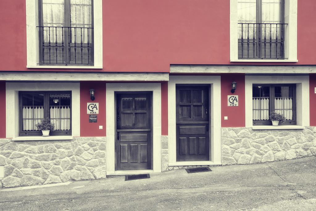 Casas Los Cantores *