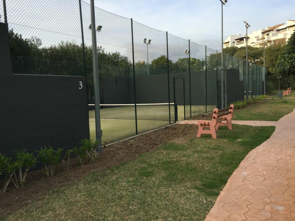 Munoz * Estepona