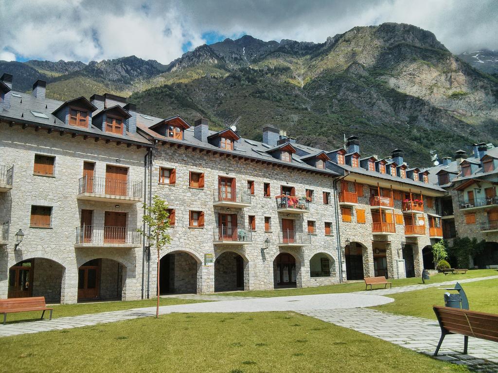 Residencial Valle De Apartamento Benasque