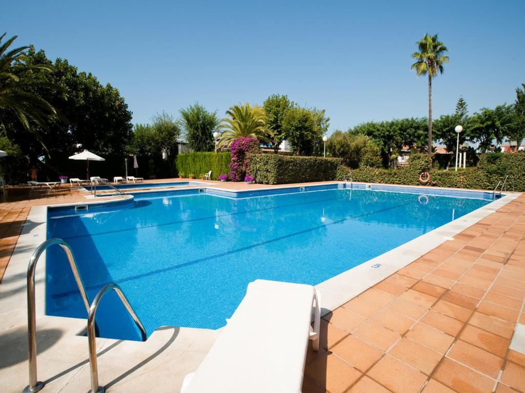 Hotel Pato Amarillo 4*