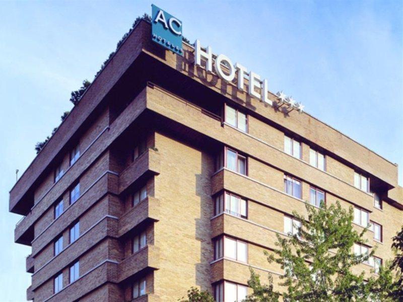 Hotel Ac Ciudad De 4*