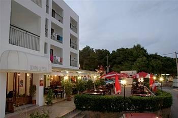 Apartahotel La Perla