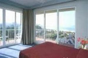 El Ancla Hotel 3*