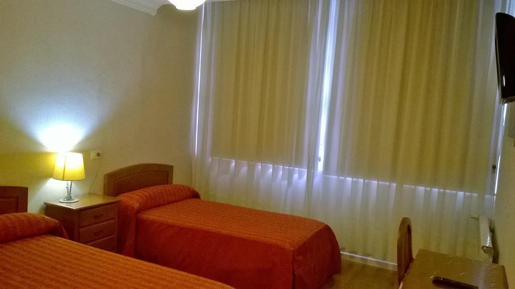 El Cairo Guest house Ferrol