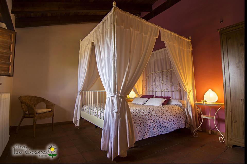 Masia Toranes - Destino Starlight Casa rural *