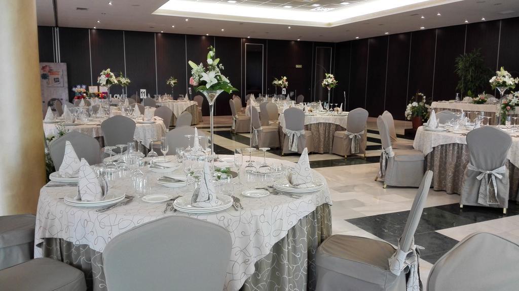 Palacio De La Magdalena Hotel