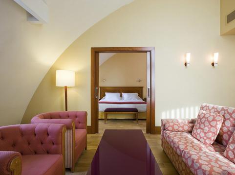 Hotel Nh Collection 4*