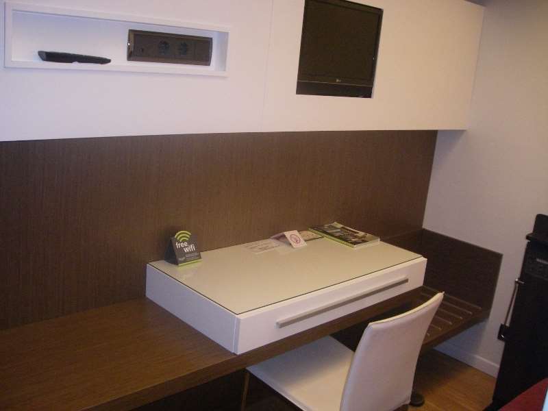 Angeles Hotel 3*
