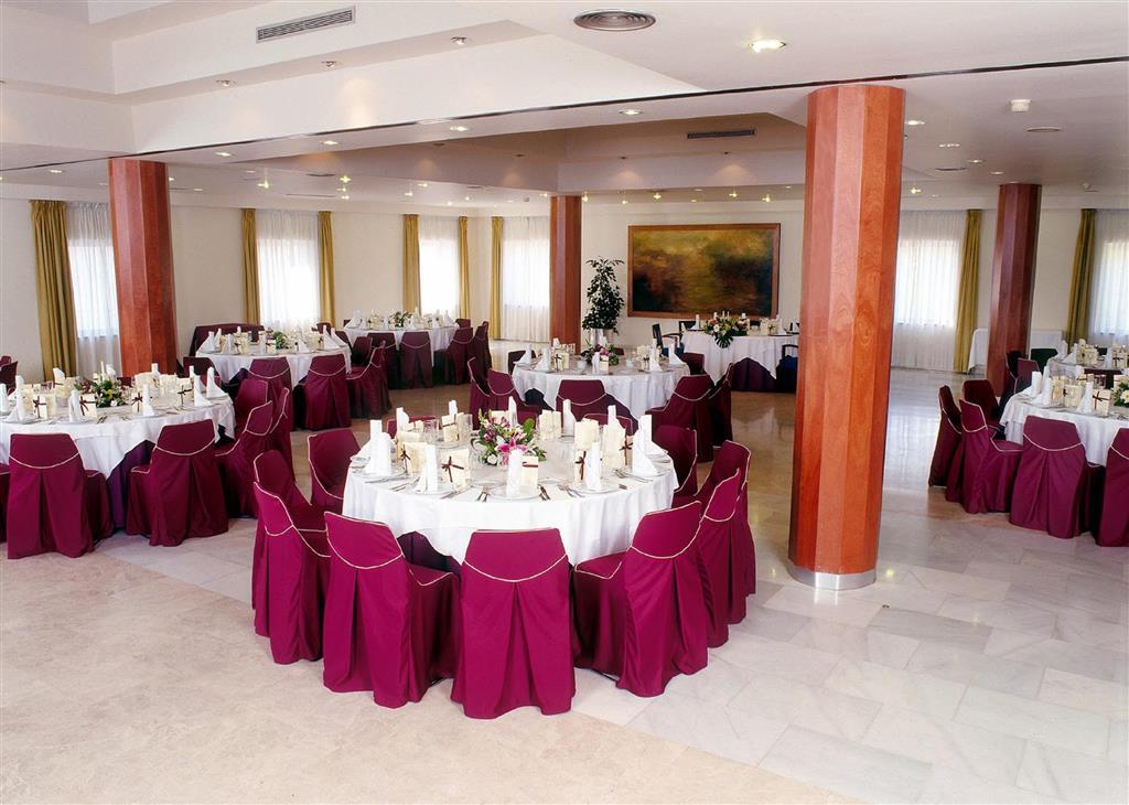 Catalonia Gran Verdi Hotel