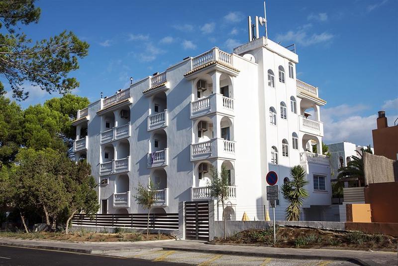 Hotel Arcos De Formentera 3*