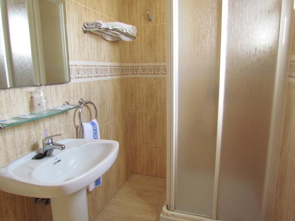 Venta Del Pobre Hotel