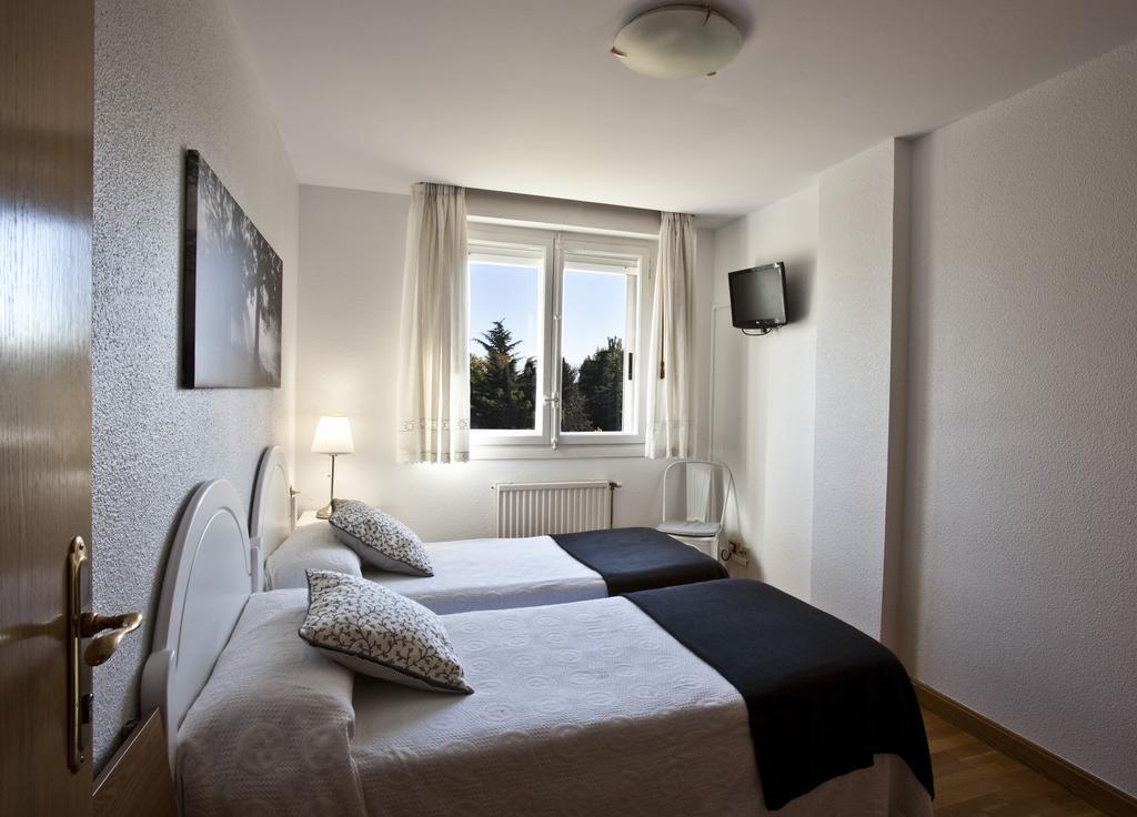 Pasadena Guest house Pamplona