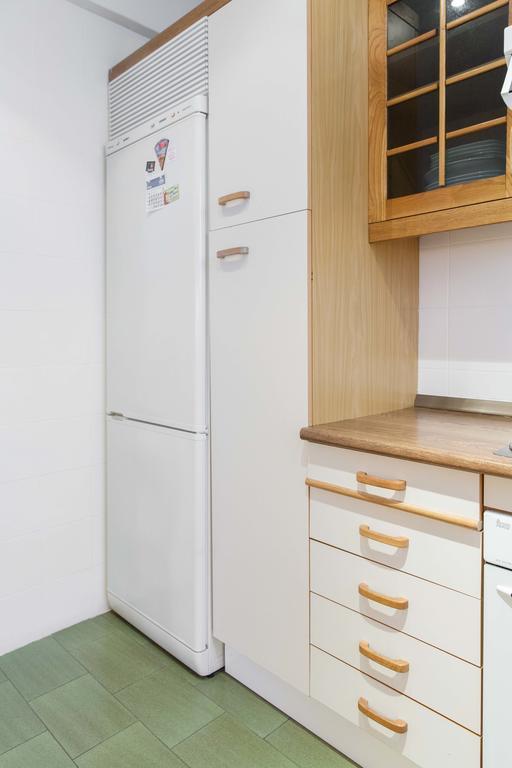 Apartment For You Avenidaamerica Temporal Ava24