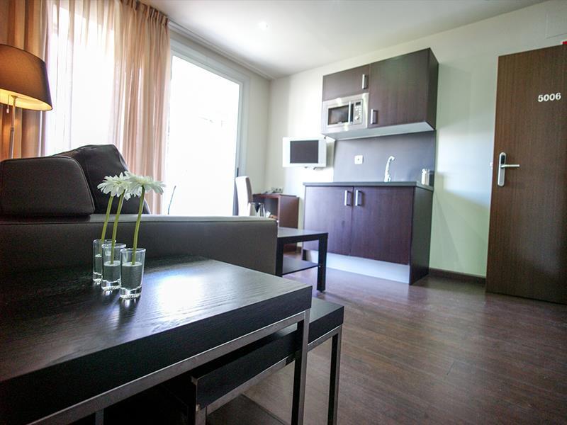 Apartment Turisticos Madanis L'Hospitalet de Llobregat